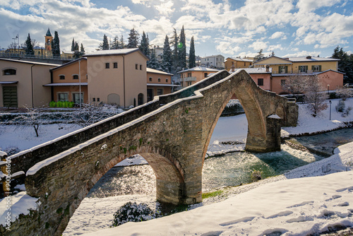 Ponte San Donato know as Lady's Bridge. Modigliana, Forlì, Emilia Romagna, Italy, Europe.