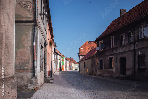 Obraz na płótnie Market Square in Otyń (Poland, Nowa Sól County, Lubusz Voivodeship). Summer cityscape. w salonie