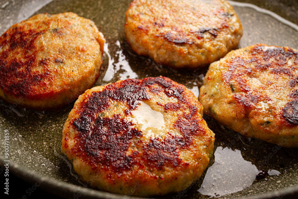 fried chicken cutlets, with vegetables, in a frying pan, homemade, no people, fried chicken cutlets, with vegetables, in a frying pan, homemade, no people,