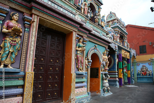 Templo Sri Vadapathira Kaliamman, Singapur, República de Singapur photo