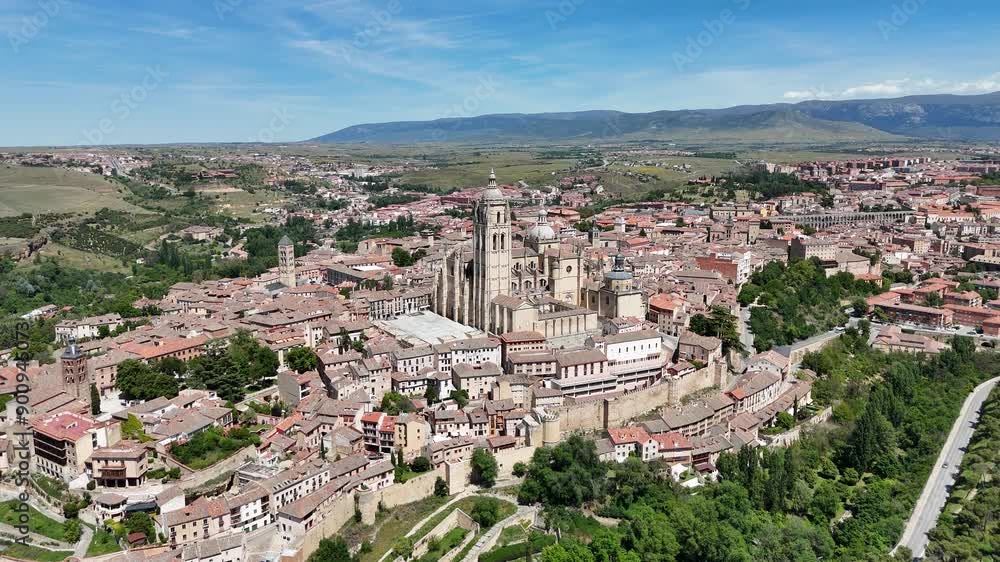 Old city of Segovia spain ascending
drone,aerial Old city of Segovia spain ascending
drone,aerial