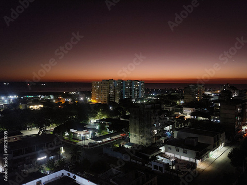 Wallpaper Mural city at night Torontodigital.ca
