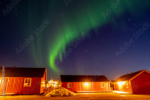 northern light Henningsvaer lofoten norway