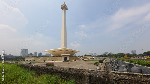 MONAS, Monumento nacional, Plaza Merdeka, Yakarta, Java, Indonesia photo