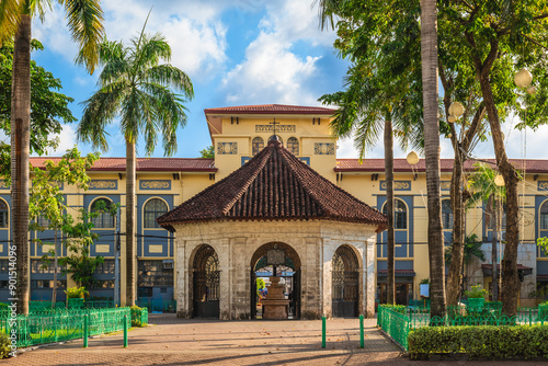 Magellan Cross Pavilion on Plaza Sugbo in cebu city, philippines photo