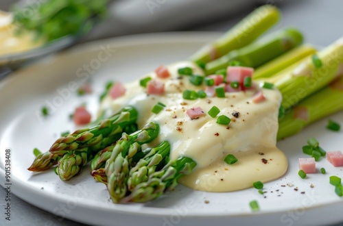 Asparagus With Hollandaise Sauce and Ham