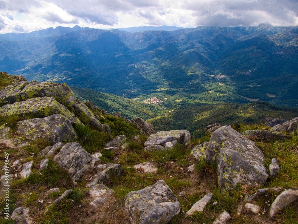 Obraz premium hiking the GR20 trail corsica island france