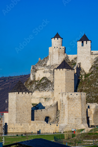 Majestic medieval Golubac f...