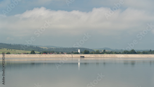 Obraz na płótnie Summer skyline cityscape of Frydman village at Czorsztyn lake (Jezioro Czorsztyńskie) in Lesser Poland (Małopolska), Poland. Wide panoramic view w salonie