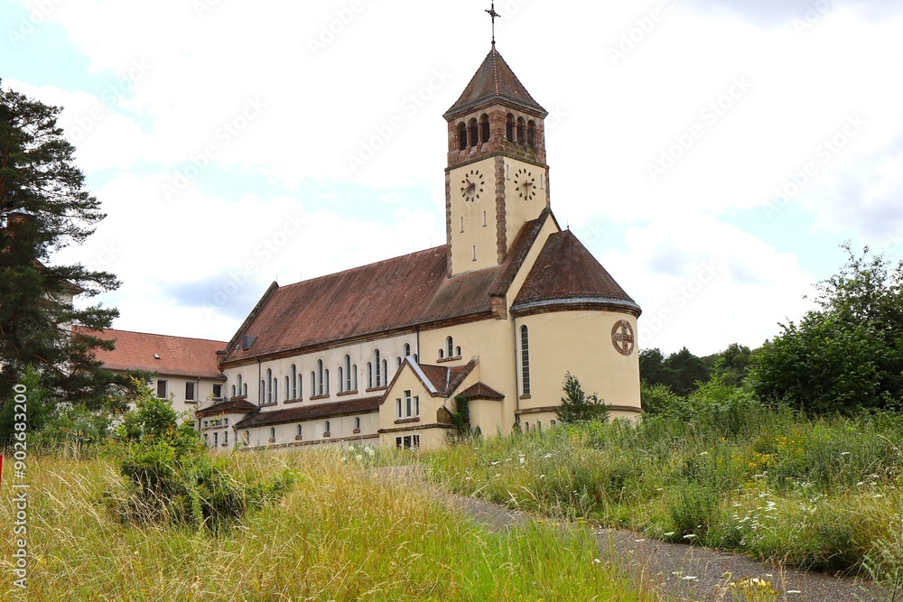 Bâtiment typique, vue de l'extérieur, ville de Bitche, département de la Moselle, France Bâtiment typique, vue de l'extérieur, ville de Bitche, département de la Moselle, France