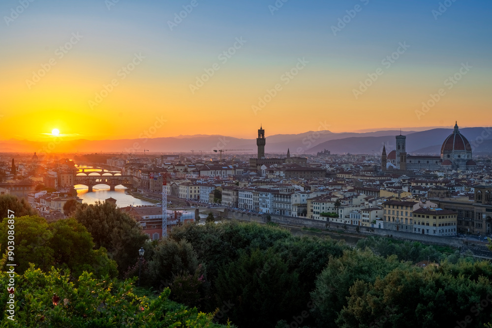 Naklejka premium sunset on Florence, Italy