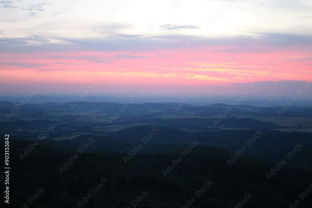 Fototapeta premium sunset in the mountains