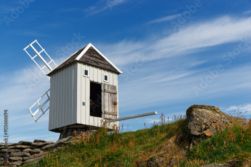 kleine Windmühle auf Vigur, Westfjorde, Island