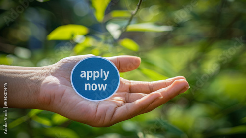 Apply now button