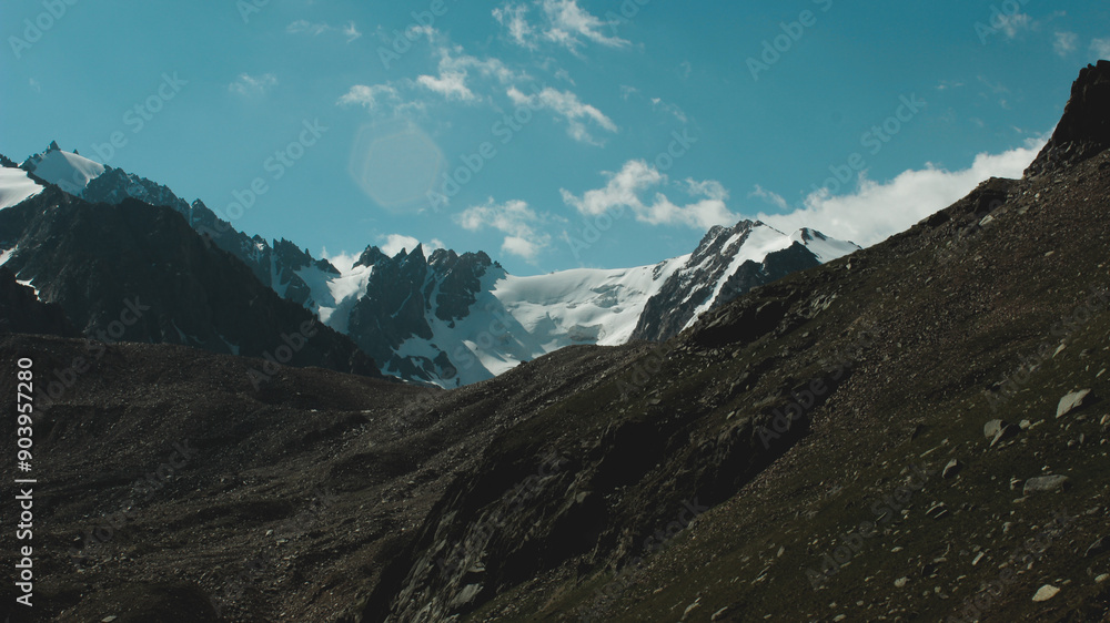 Fototapeta premium panorama of the mountains