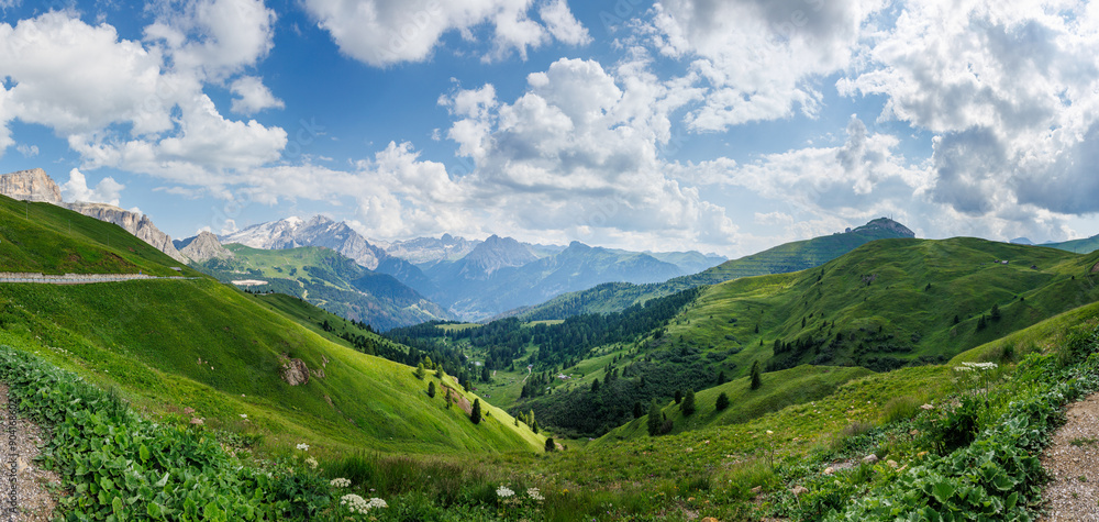 Fototapeta premium A panoramic view of Passo Sella