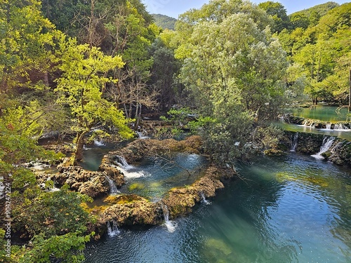 Una Nationalpark Bosnien. Wasserfälle, Kulen Vakuf und Martin Brod photo