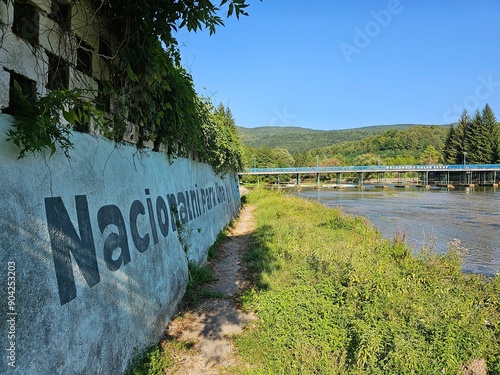 Una Nationalpark Bosnien. Wasserfälle, Kulen Vakuf und Martin Brod photo