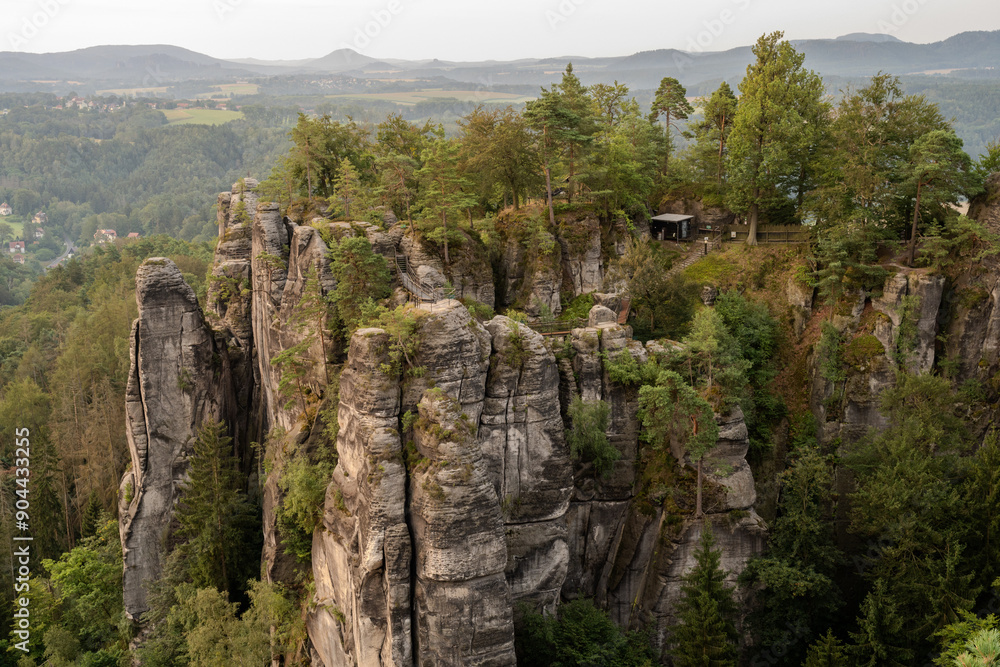 Sonnenaufgang – Blaue Stunde in der Sächsischen Schweiz – Bastei - Elbsandsteingebirge Sonnenaufgang – Blaue Stunde in der Sächsischen Schweiz – Bastei - Elbsandsteingebirge