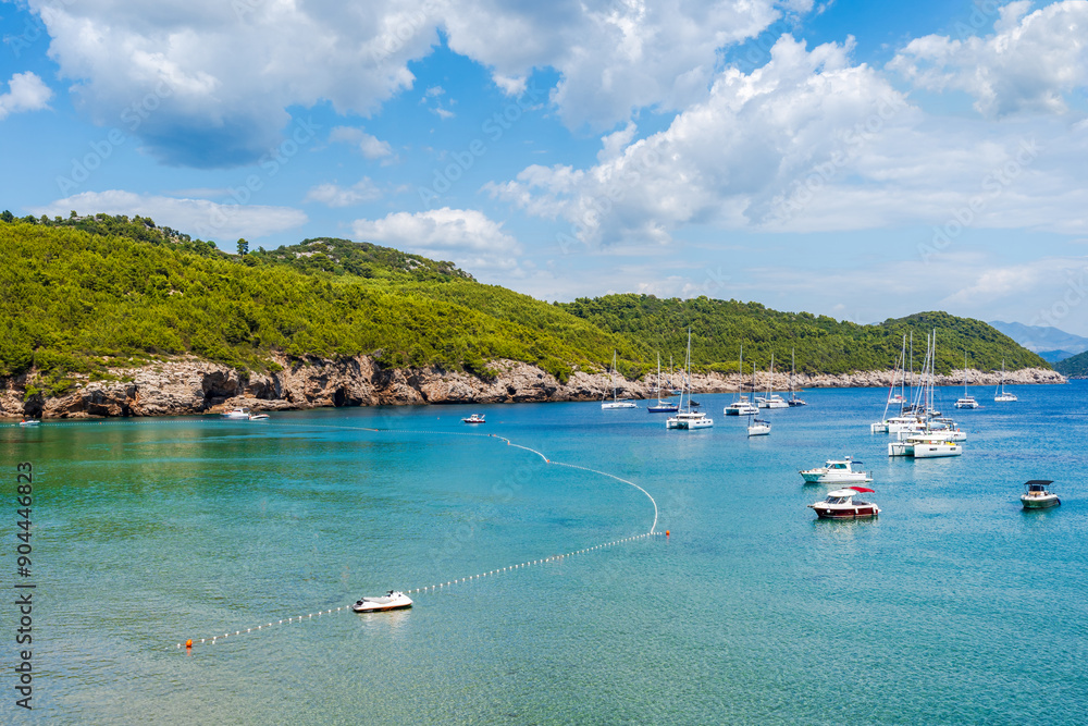 Obraz premium Crystal clear waters of Adriatic Sea around Elaphiti Island Lopud near Dubrovnik. Summer in Croatia