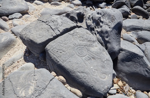 Las Labradas, the Mysterious Seaside Petroglyphs of Sinaloa photo