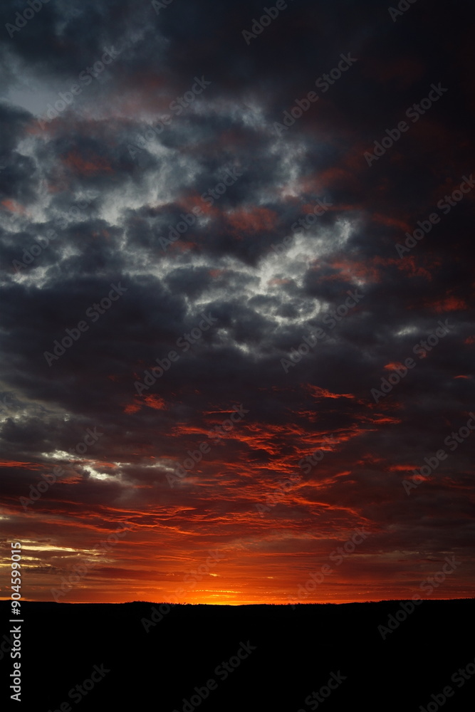 Fototapeta premium 地平線の夕焼け