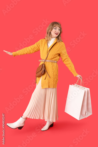 Stylish young woman with sh...