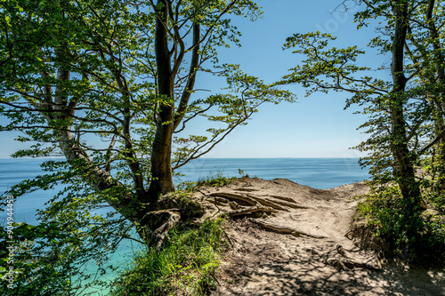 Foto Die eindrucksvollen Klippen von Møns Klint, an der Ostküste Dänemarks bei schöne