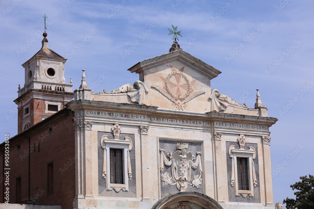 Fototapeta premium Blick in die Altstadt von Pisa in Italien