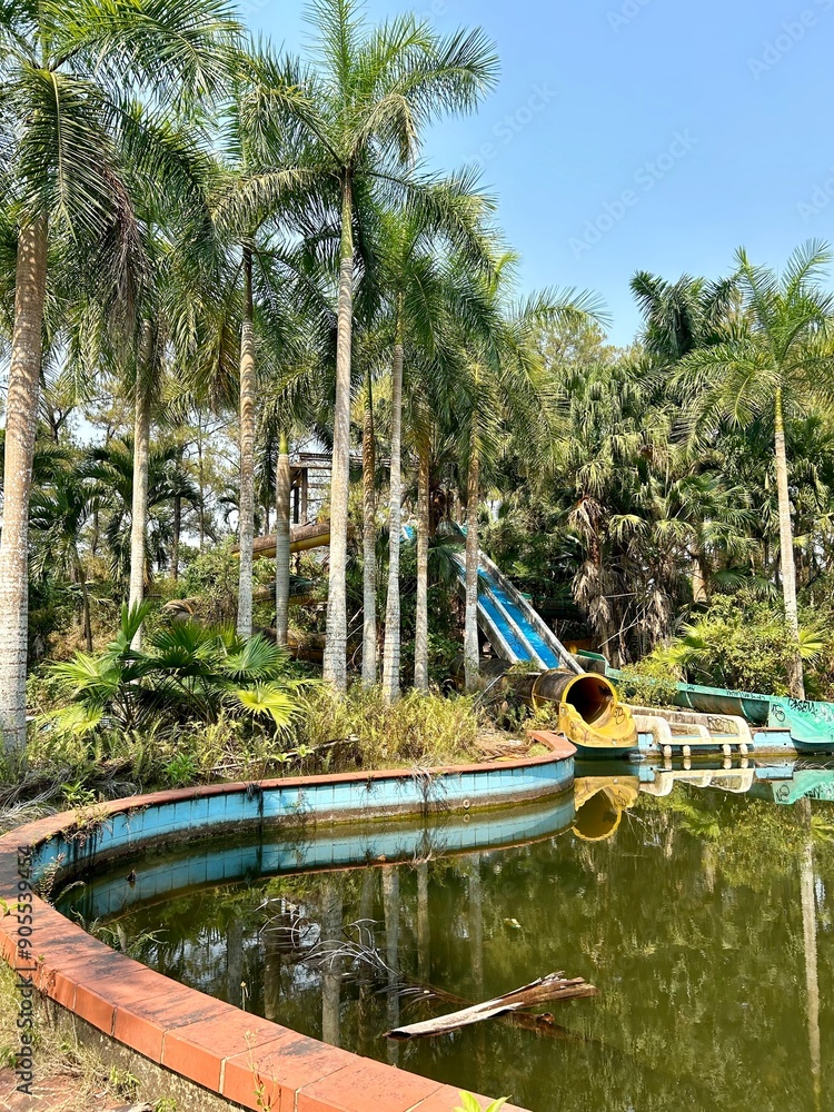 Fototapeta premium Abandoned water park 