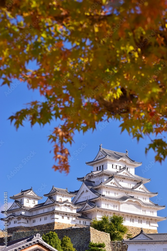 秋空に映える姫路城