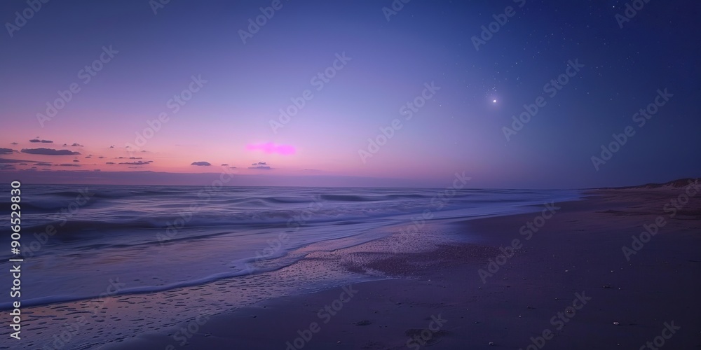 Obraz premium Beach at the dusk, few stars in sky, summer romantic mood