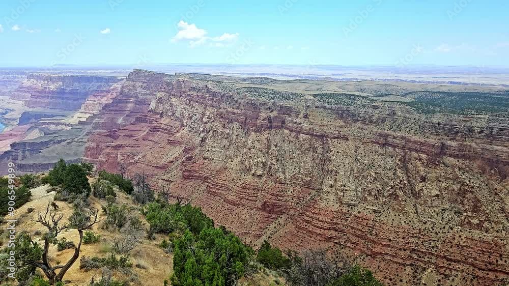 Stunning view of the Grand Canyon National Park on a sunny day in Arizona, United States Stunning view of the Grand Canyon National Park on a sunny day in Arizona, United States