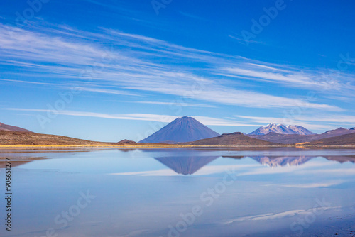 La Reserva Nacional de Salinas y Aguada Blanca. Ubicada en los departamentos peruanos de Arequipa y Moquegua, Peru.