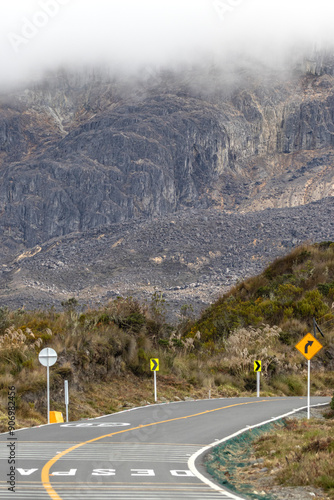 road to the mountains