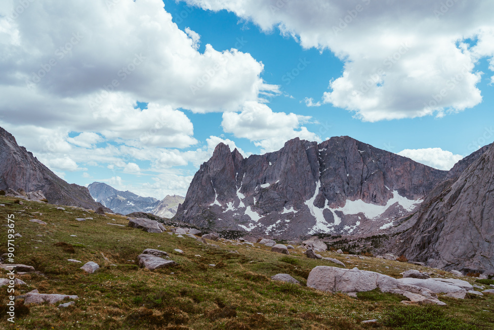 Cirque of the Towers - Wyoming, USA Cirque of the Towers - Wyoming, USA