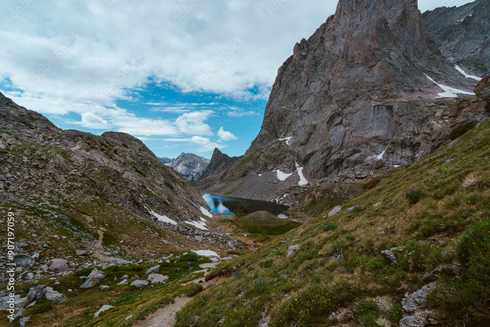 Cirque of the Towers - Wyoming, USA Cirque of the Towers - Wyoming, USA