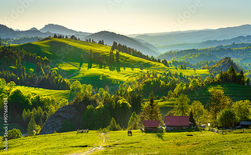 Obraz na płótnie Mountain landscape in the Pieniny National Park at the foot of the Tatra Mountains. Pieniny Park is located on the border of Poland and Slovakia w salonie