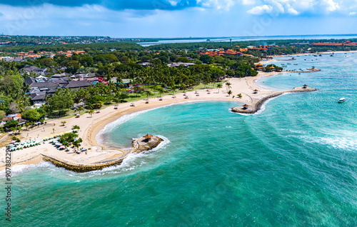 Fototapeta Naklejka Na Ścianę i Meble -  View of Nusa Dua beach in southern Bali, Indonesia