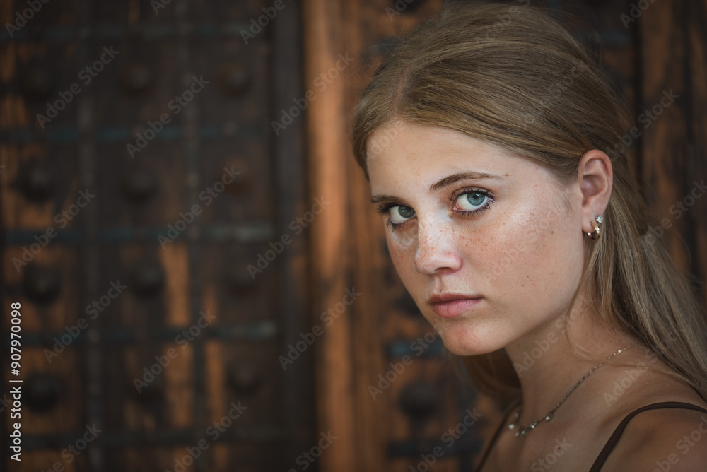 Fototapeta premium Junge Frau / Gesicht