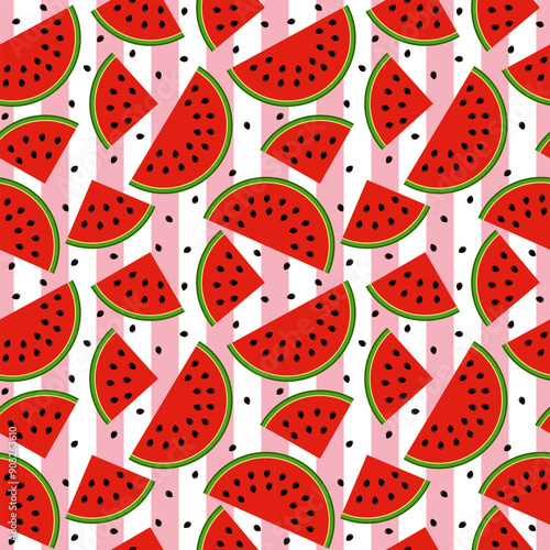 Nahtloses Muster mit Wassermelonen auf rosa-weiß gestreiftem Hintergrund.