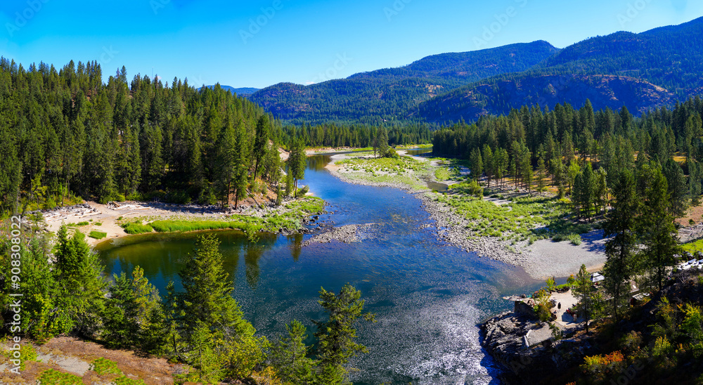 Kettle river in the mountains of West Kootenay in the town of Cascade near the US Border, British Columbia, Canada Kettle river in the mountains of West Kootenay in the town of Cascade near the US Border, British Columbia, Canada
