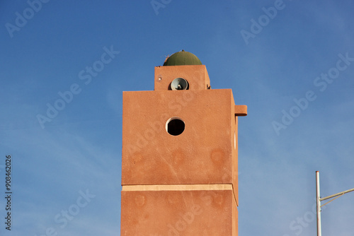 Obraz na płótnie Mosque on vintage street in the center of Nouakchott, Mauritania, West Africa w salonie