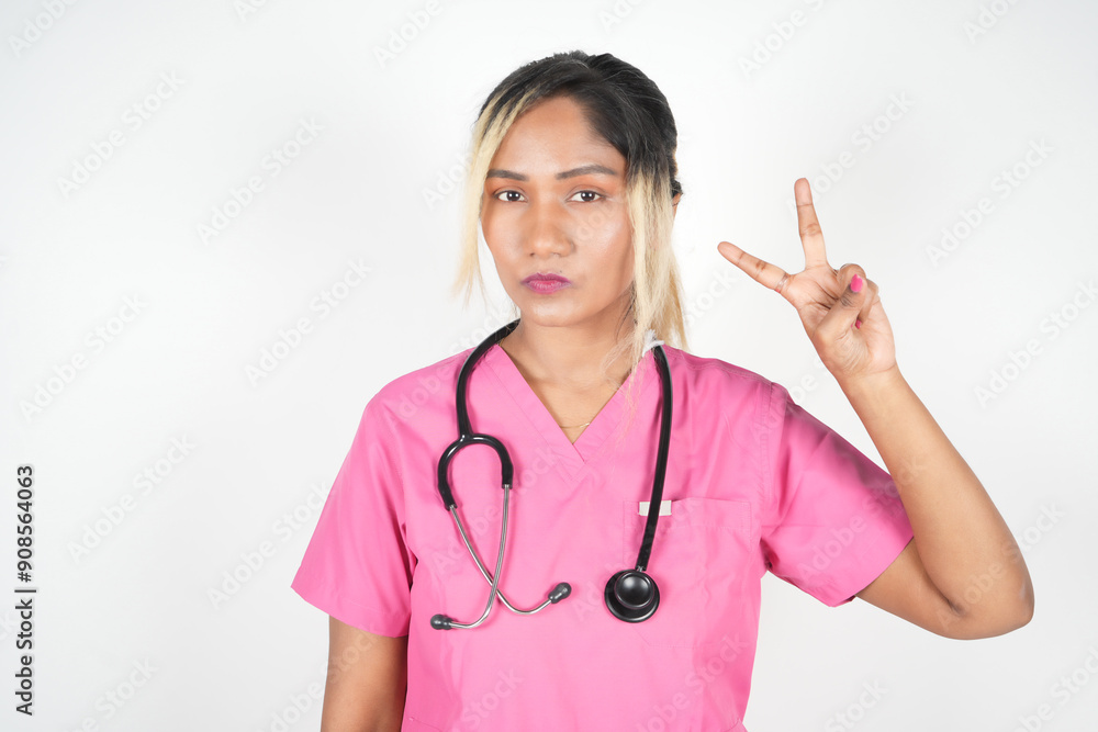 Enthusiastic medical staff, female healthcare worker, showing victory sign and smiling amazed, restoring faith in patients Enthusiastic medical staff, female healthcare worker, showing victory sign and smiling amazed, restoring faith in patients