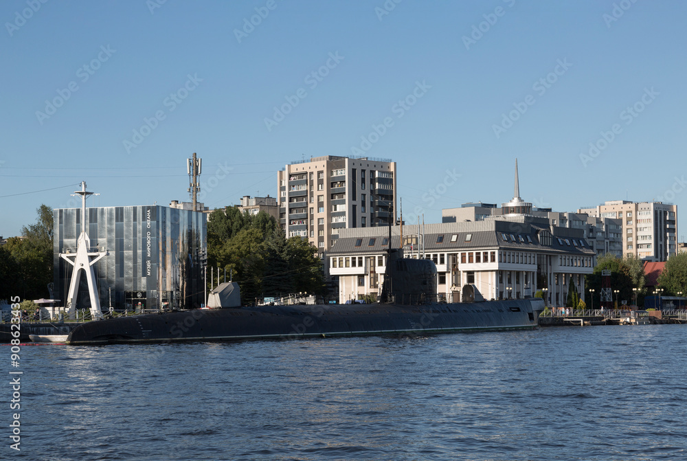 Naklejka premium B-413 — Soviet diesel-electric submarine of Project 641 near the Museum of the World Ocean berth. Cultural heritage site of Russia, museum ship. Kaliningrad, Russia