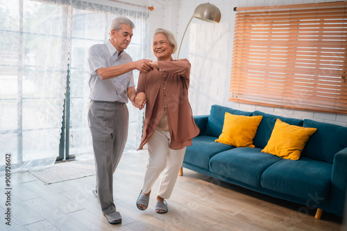 Celebrating Retirement: Eld...