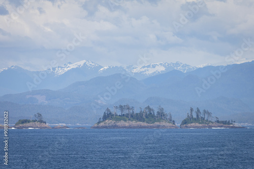 Beautiful views of an epic vacation around Alaska