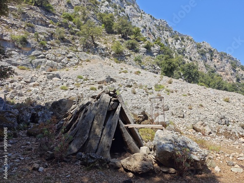 Rustikale Holzhütte auf Sardinien