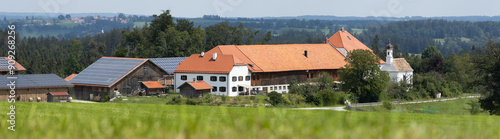 Gut Grasleiten im Pfaffenwinkel photo