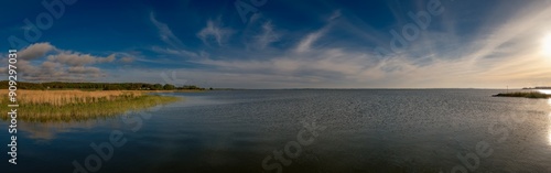 Abendlicher Panoramablick auf das Achterwasser vom Sportboothafen in Ückeritz auf Usedom - Panorama aus 21 Bildern